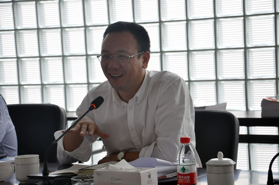 宁波市江北区副区长许会祥到宁波柯力公司调研